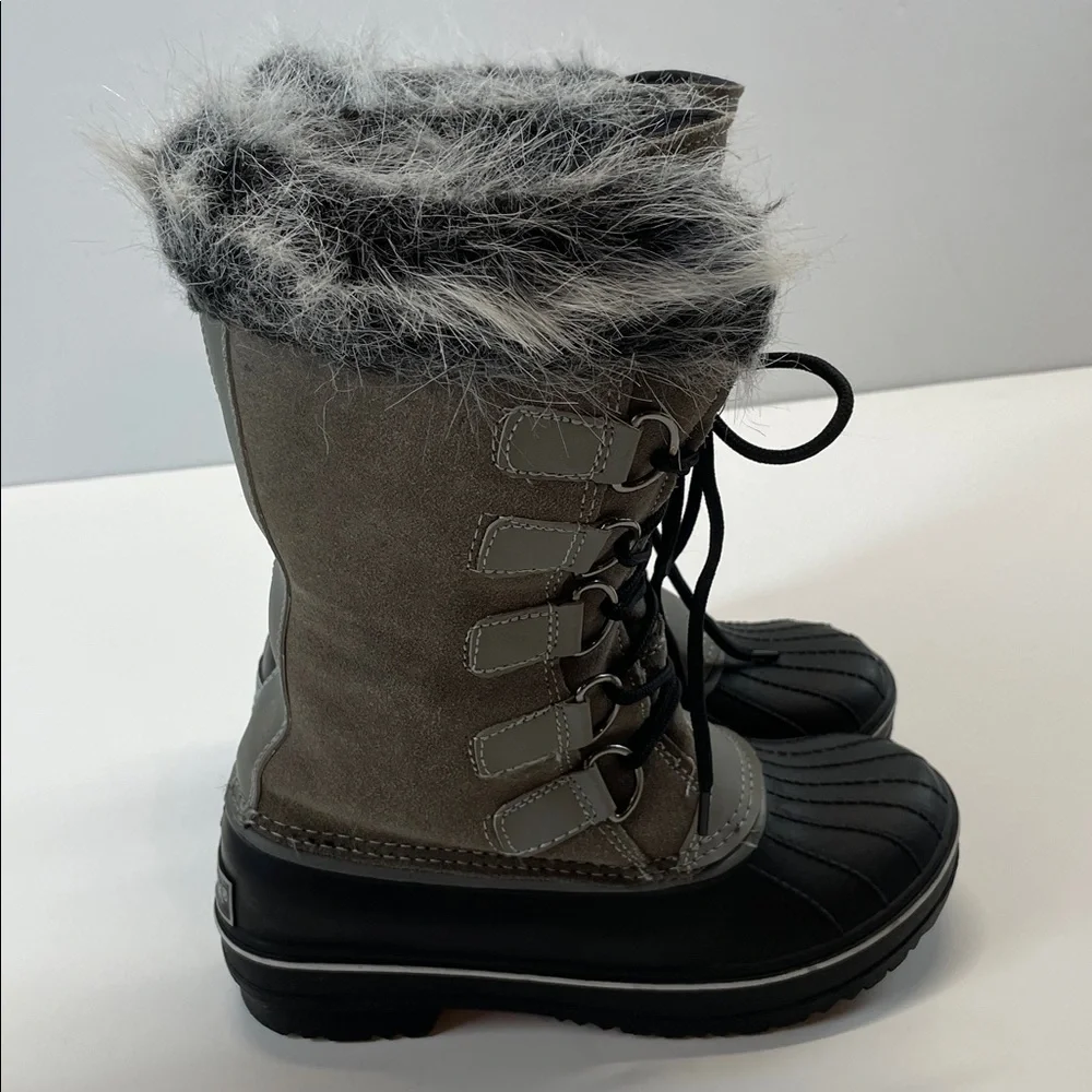 Tamarack Faux Fur Lined Waterproof Snow Boots Lace Up Winter Size 6